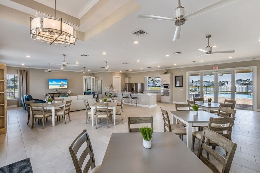 Building Photo - 15021 Wildflower Cir