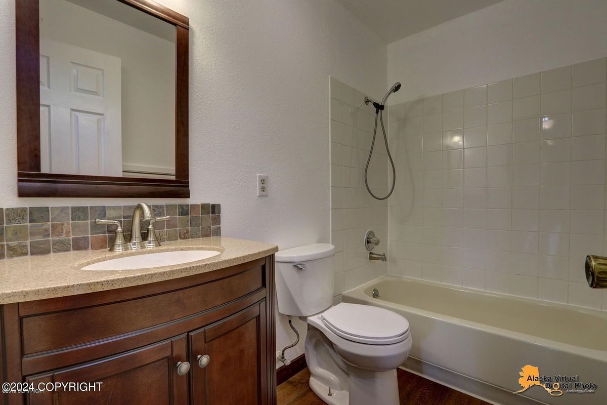 Building Photo - 3721 Gardner St