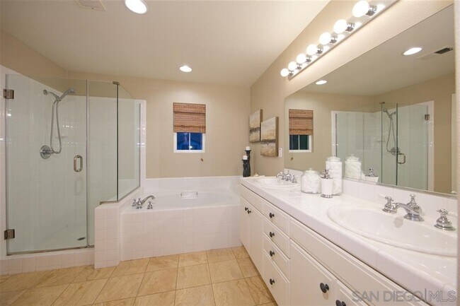 Building Photo - 4160 Twilight Ridge