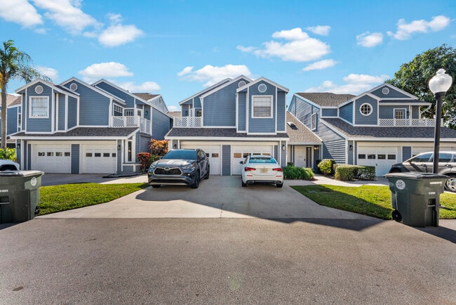 Building Photo - 5359 Buckhead Cir