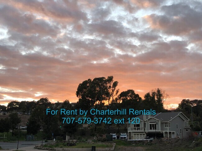 Building Photo - Beautiful, brand new, Fountaingrove home in convenient location near Keysight, Medtronic, Fountai...
