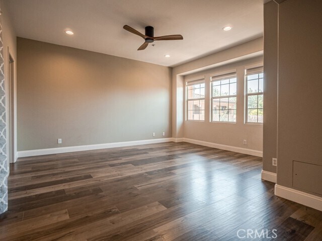 Building Photo - 77 Long Meadow
