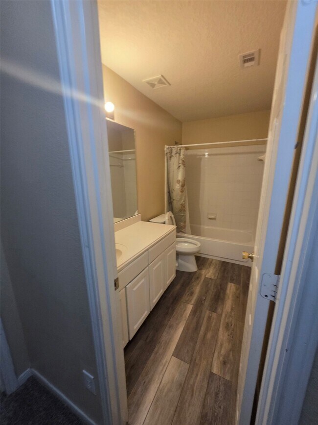 Building Photo - 14407 Keystone Green Dr