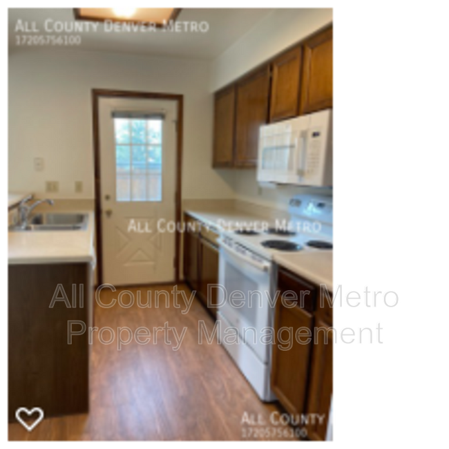 Building Photo - 8396 W 87th Dr