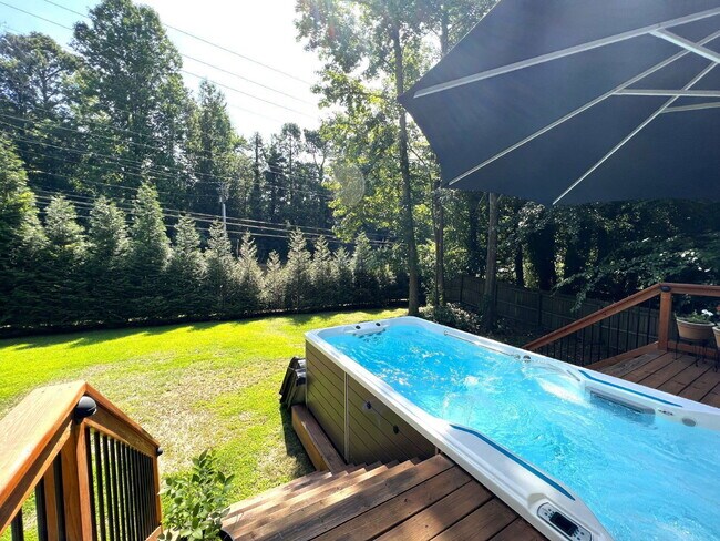 Building Photo - 3324 Devaughn Dr