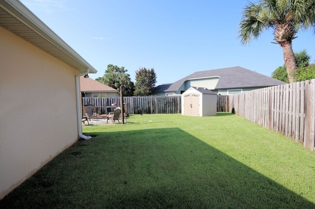 Building Photo - Charming 3-Bedroom Home in Peaceful Cul-de...