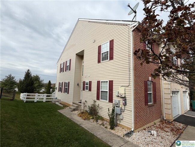 Building Photo - 7109 Hunt Dr