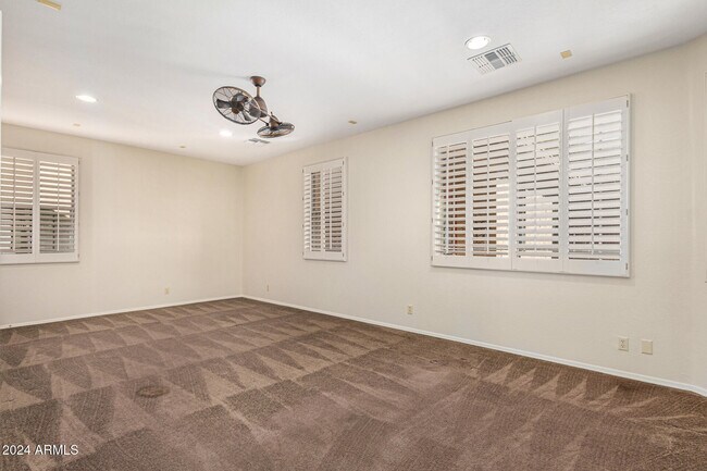 Building Photo - 24008 S Starcrest Dr