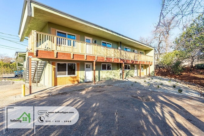 Building Photo - 1427 Orange Ave