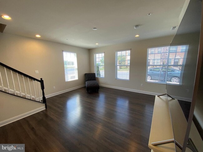 Building Photo - 5001 Judicial Way