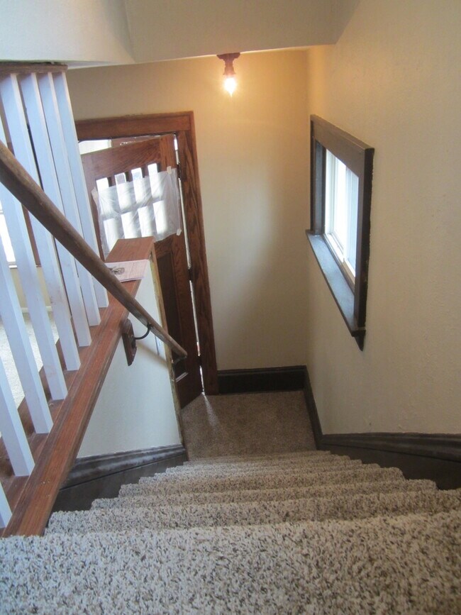 Building Photo - 3942 Emerson Ave N