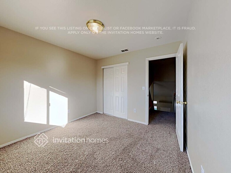 Building Photo - 8433 Falcon View Dr