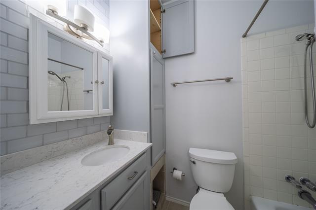 Building Photo - 4307 Gilbert Ave