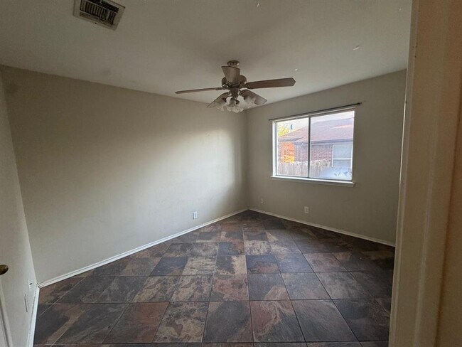 Building Photo - 1805 Whirlwind Trail