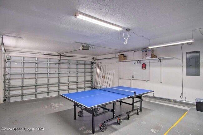 Building Photo - 1640 Coquina Dr