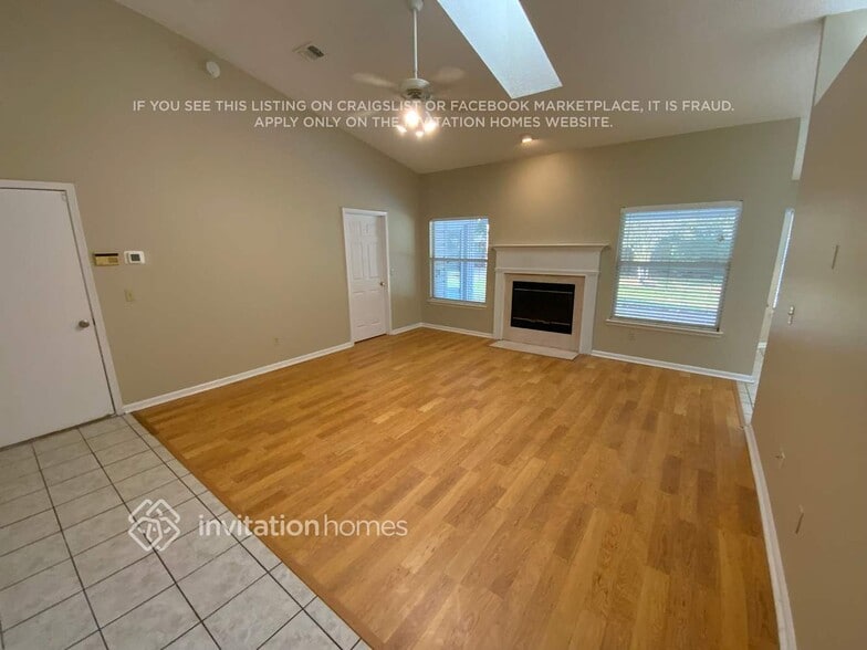 Building Photo - 8610 Wyndhurst Dr