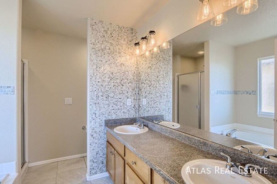 Building Photo - 4918 Gami Way