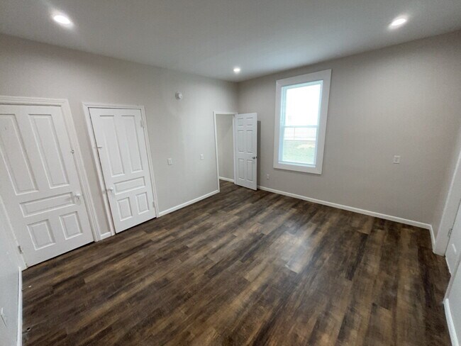 Building Photo - 2835 Lehman Rd