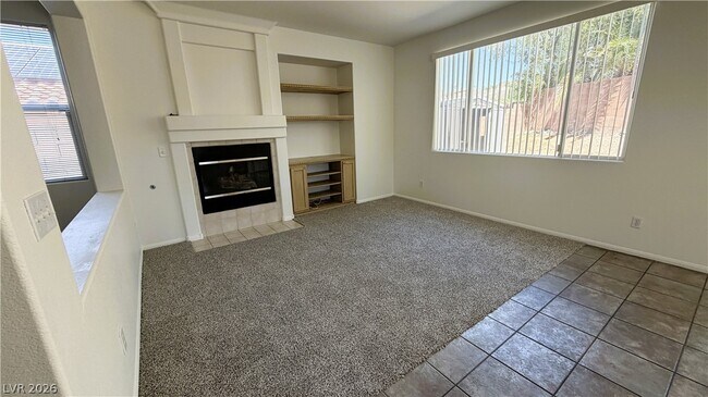 Building Photo - 2424 Predera Ave