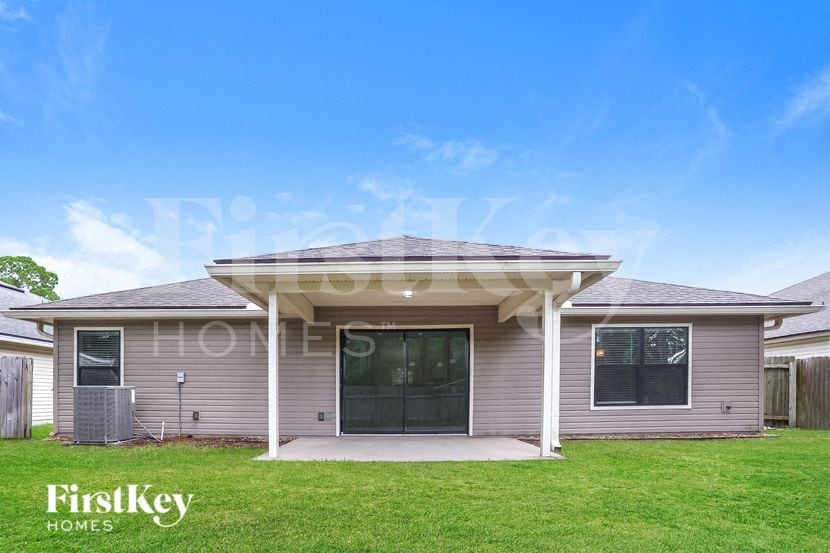 Building Photo - 86221 Vegas Blvd