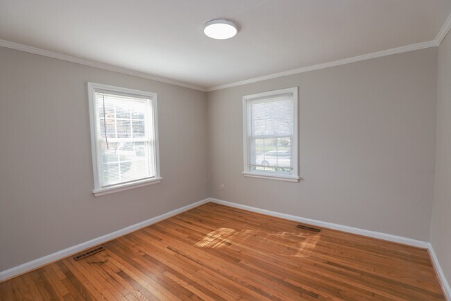 Building Photo - 1507 N 30th St