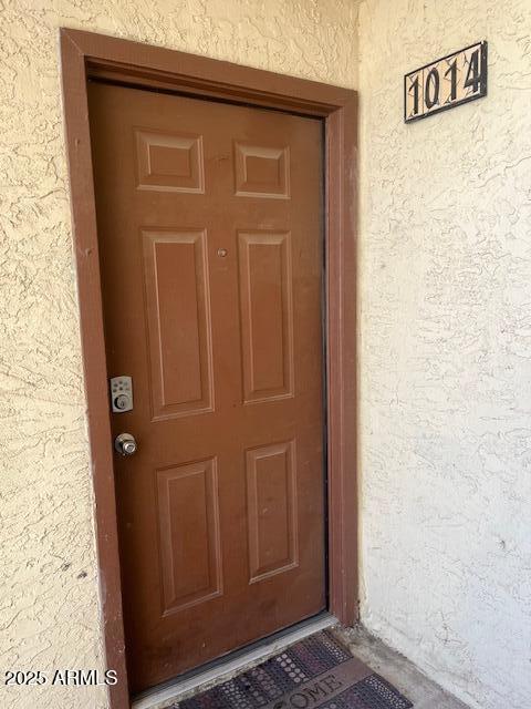 Primary Photo - 2121 W Royal Palm Rd