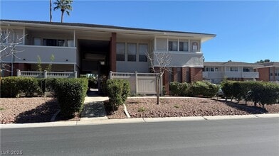 Building Photo - 2822 Loveland Dr