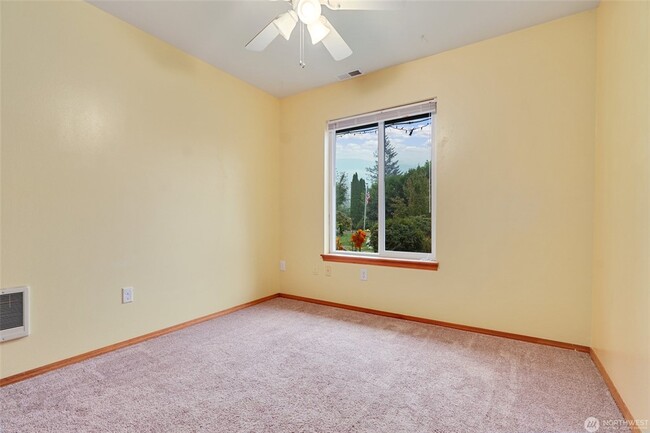 Building Photo - 16107 Goldbar Blvd