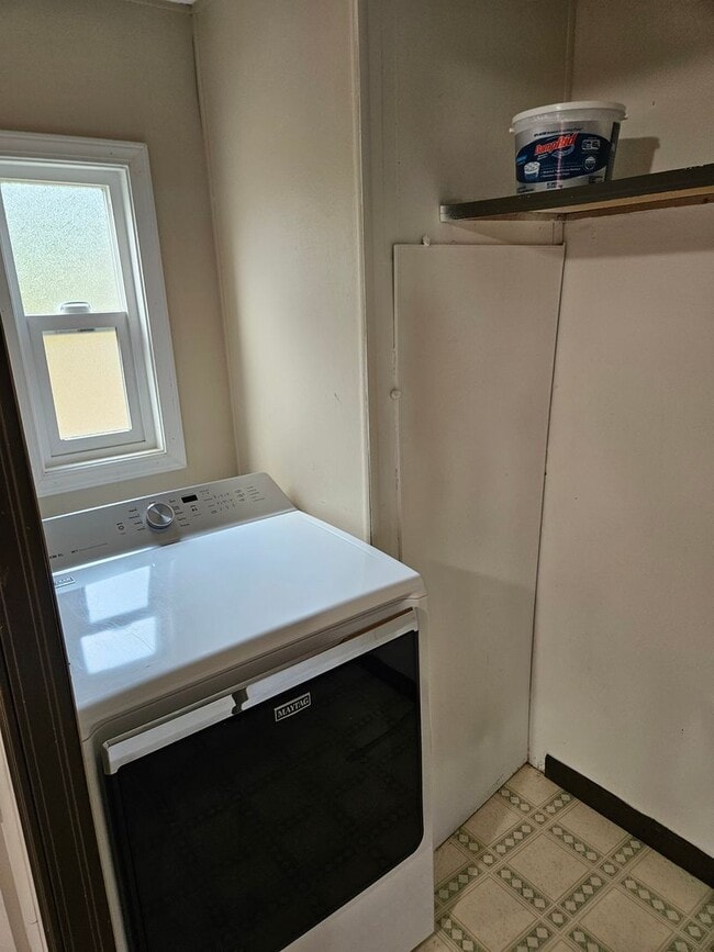 Building Photo - 2Bd/2Ba Maple Valley Home