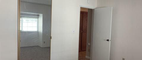 Building Photo - 1602 Somerset Pl
