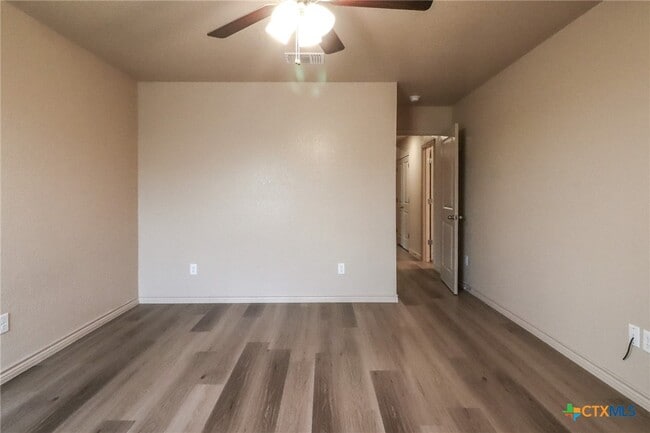 Building Photo - 6203 Twistleaf Ln