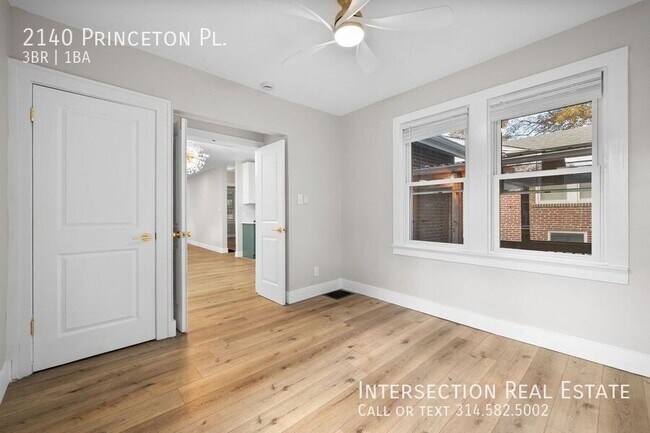 Building Photo - 2140 Princeton Pl