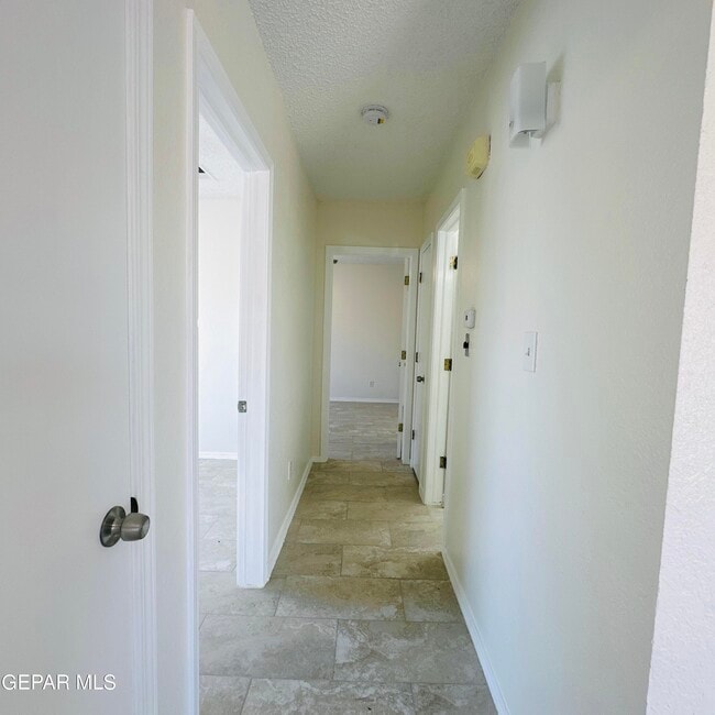 Building Photo - 12480 Martin Bauman Dr