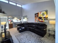 Building Photo - 270 Woodlake Wynde