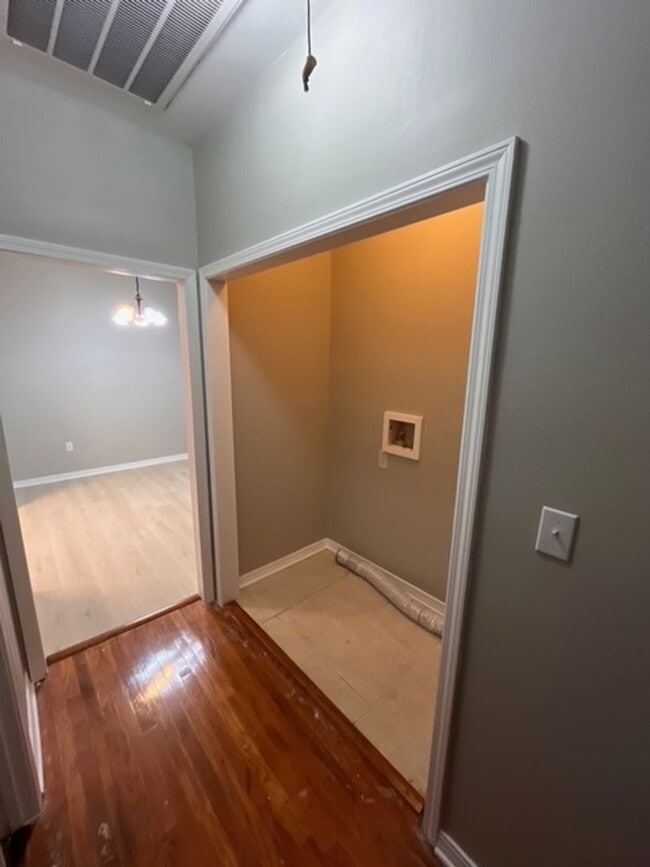 Building Photo - Pass Christian 3 bedroom