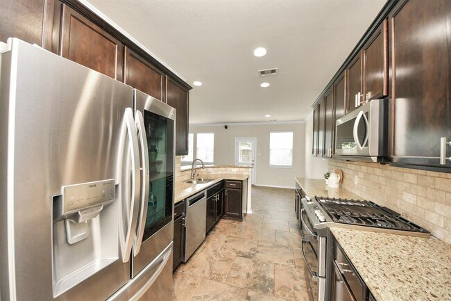 Building Photo - 6427 Densberry Ln