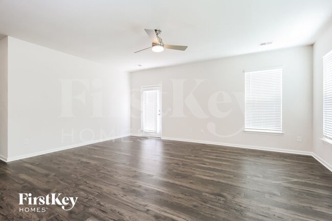 Building Photo - 446 Yoshino Cherry Dr