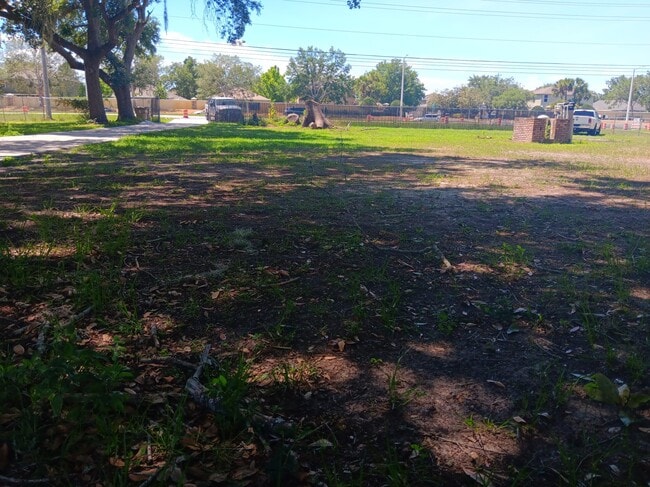 Building Photo - 3071 Simpson Rd