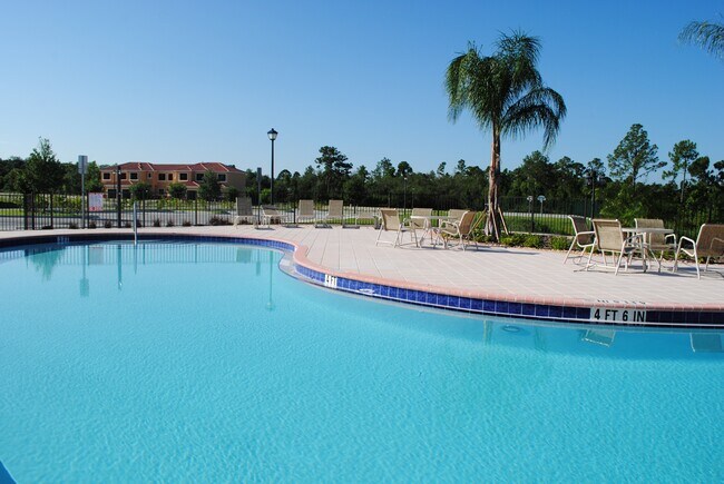 Building Photo - 1307 Clove Dr