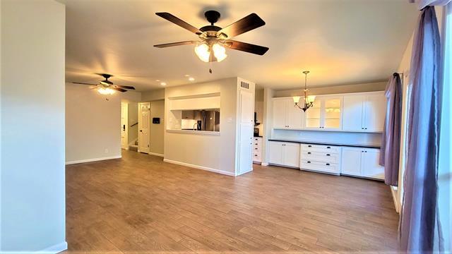 Building Photo - 2118 Warnford Pl