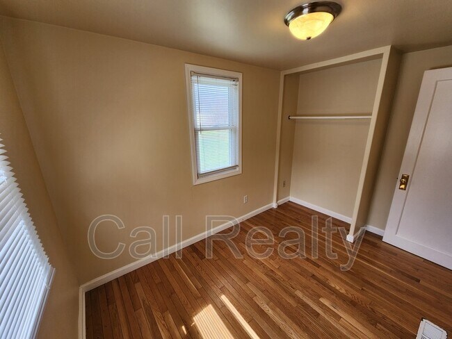 Building Photo - 1021 N Herald Rd