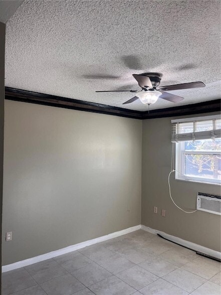 Building Photo - 1824 N Hiawassee Rd