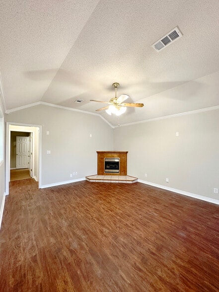 Building Photo - 405 Goodhope Rd