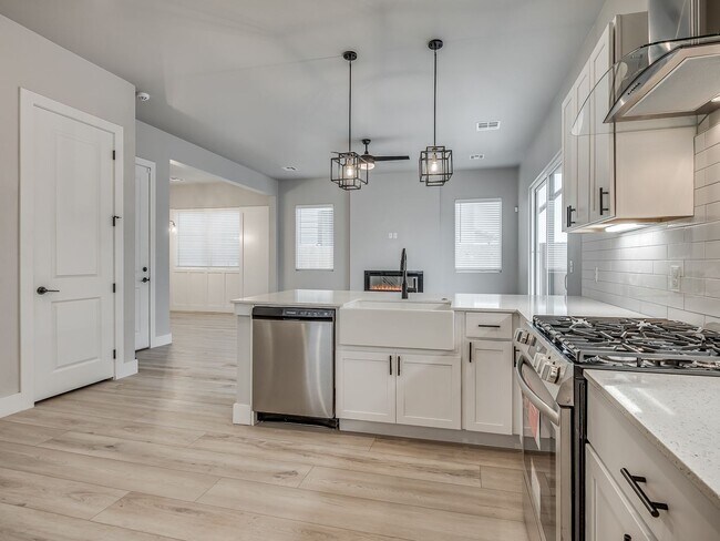 Building Photo - Beautiful New Construction Home in Edmond/Oklahoma City