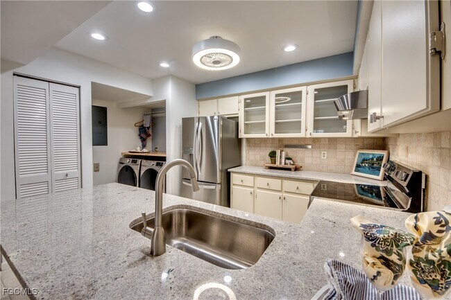 Building Photo - 12920 Sandpoint Ct