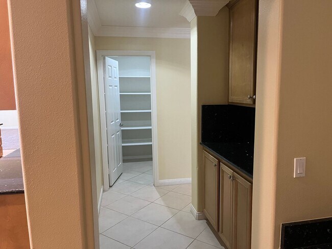 Building Photo - 32624 Juniper Berry Dr