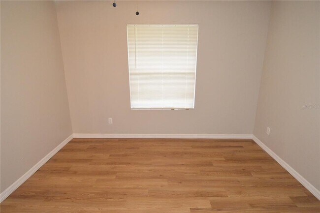 Building Photo - 1400 Gandy Blvd N