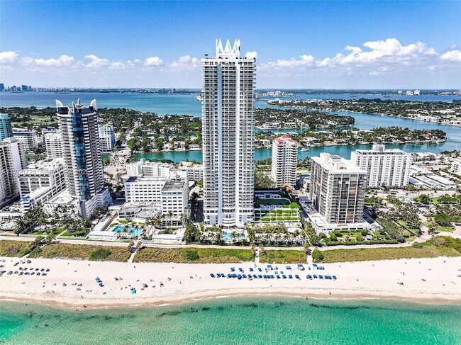 Building Photo - 6365 Collins Ave