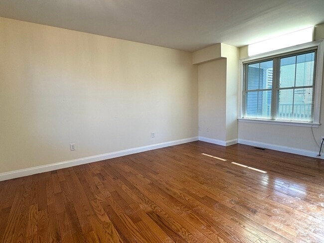 Building Photo - 20 Gilkey Ct