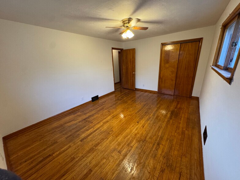 Building Photo - 232 Boswell Hill Rd